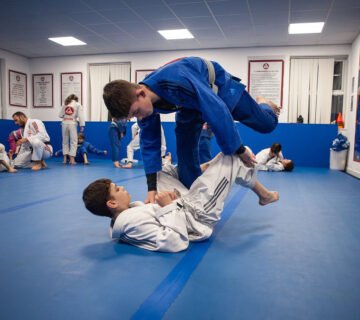 brazilian jiu jitsu tieners
